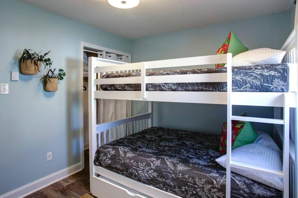 Cape May Classic Design That Is Cozy, Elegant, And Inviting ภายนอก รูปภาพ